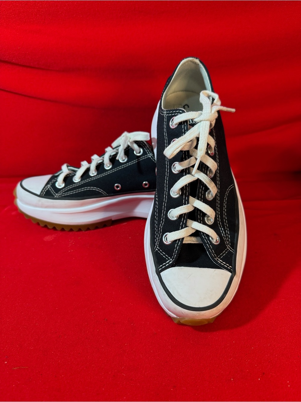 Converse Men 7.5/women 9 Run star hike platform sneakers